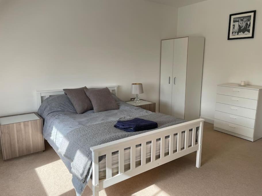 Lovely 2-Bed Flat With Well Equipped Kitchen Apartment Ealing Exterior foto